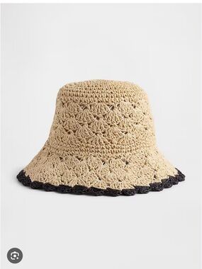 GAP Two-Tone Crochet Straw Bucket Hat - Natural & Black